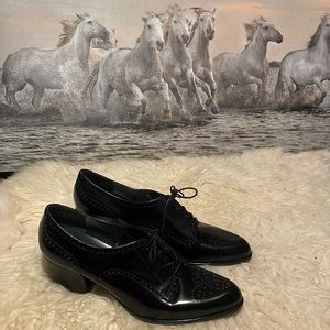 Stuart Weitzman leather shoes